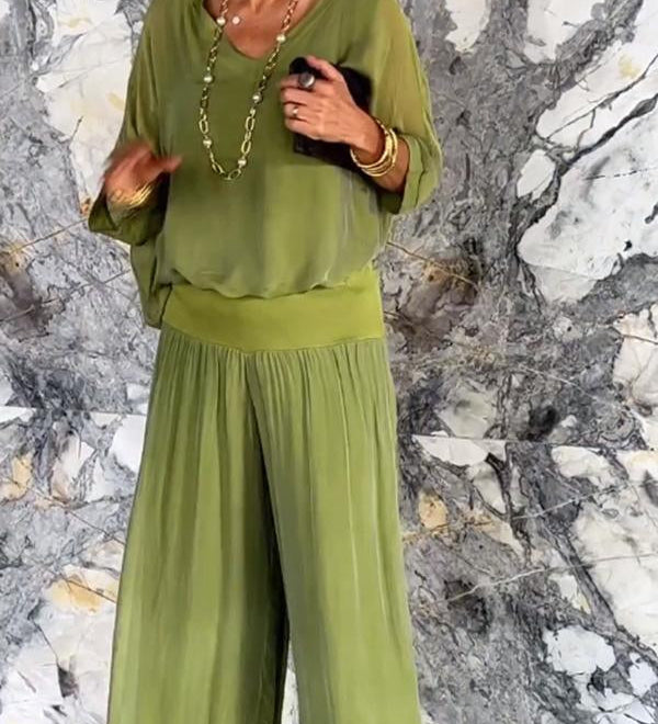 Larisa – Compleu Chic Estival Cu Pantaloni Fluizi